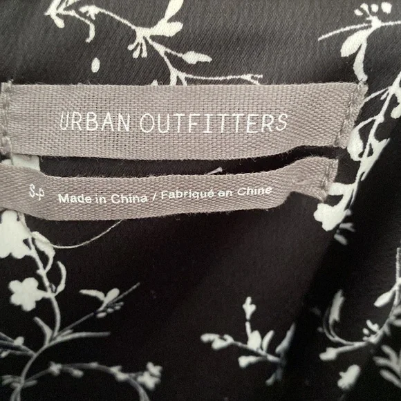 Urban outfitters slip dress - Picture 4 of 5